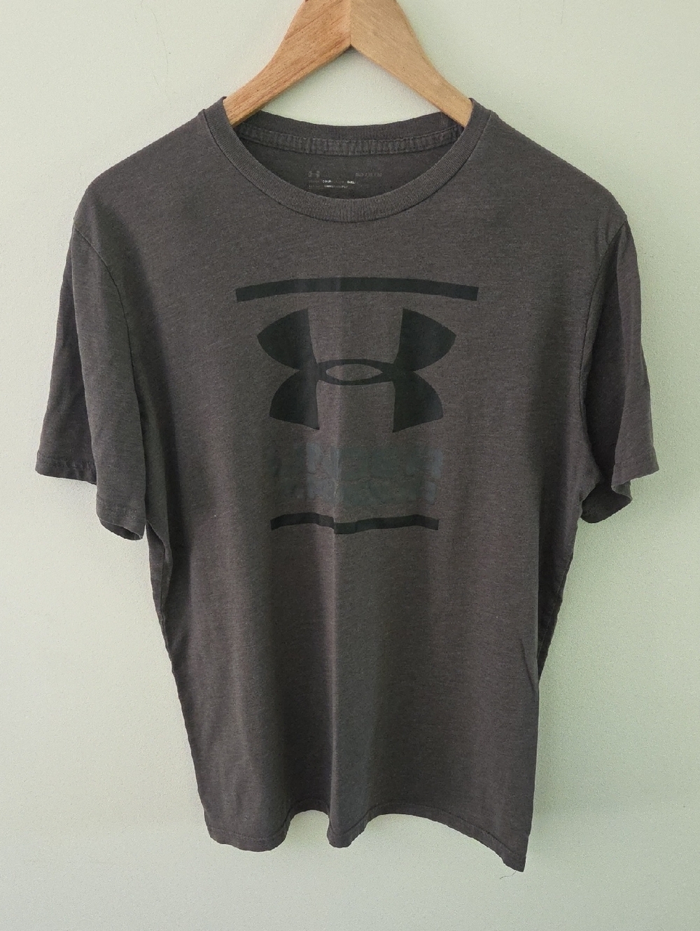 Under Armour Men's Short Sleeve Cotton Logo Tee - Charcoal Gray
